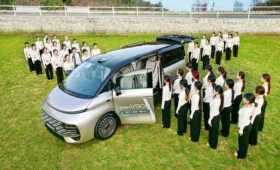 Geely Galaxy V900 готовится к старту продаж: минивэн уже установил необычный рекорд