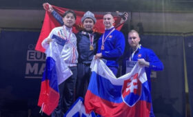 Кыргызстанцы выиграли 10 золотых медалей на чемпионате Европы по перетягиванию палки в Словакии