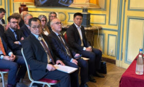 В Париже прошел первый кыргызско-французский форум по инвестициям и сотрудничеству в здравоохранении