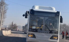 В Бишкек прибыла вторая партия новых автобусов из Китая