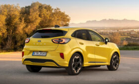 Ford Puma Gen-E получил пару обновок к 2026 году — автопилот и увеличенный запас хода