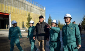 В Бишкеке началась поставка ТБО на новый мусороперерабатывающий завод