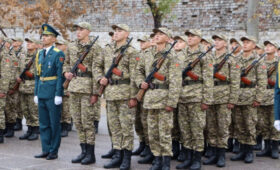 Бойцы национальной гвардии Кыргызстана торжественно приняли присягу