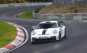 Porsche 911 GT3 Manthey Kit: более эффективная аэродинамика и доработанное шасси