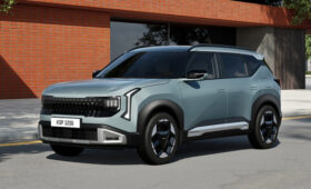 Kia не планирует выпускать полностью электрическую версию кроссовера Seltos