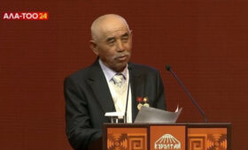 Делегат Народного курултая попросил сделать бесплатным лечение в Национальном центре онкологии