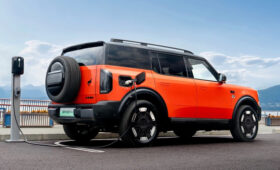 Китайский Ford Bronco выходит на рынок: полноприводный кемпер с богатым оснащением