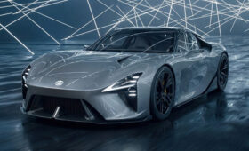 Суперкар Lexus LFA возвращается, но без мотора V10