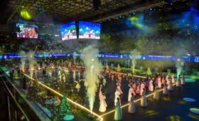 В Бишкеке прошла новогодняя елка мэра города для маленьких горожан