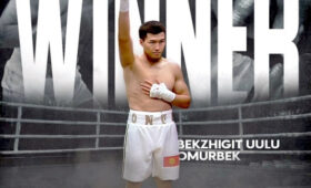 Бекжигит уулу выиграл дебютный бой в профи