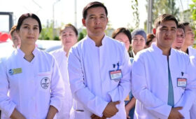 В Кыргызстане работникам здравоохранения внеочередно предоставят 5 тыс. ипотечных квартир