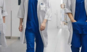 Кыргызстан ищет способы вернуть топовых медиков-соотечественников на родину