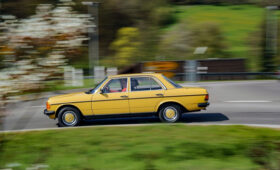 Mercedes-Benz W123 отмечает юбилей: от бестселлера и чемпиона ралли – к вечной классике