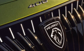 Обновлённый Peugeot 408 для Европы: эффектная оптика и более эффективная техника