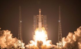 Китай успешно запустил два новых спутника