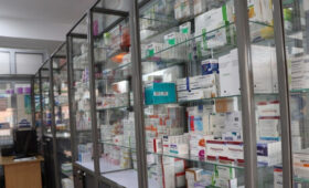 «Аптеки продают лекарства по разным ценам». Депутат предлагает установить единые цены