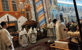 В честь Рождества Христова в Бишкеке состоялось праздничное богослужение