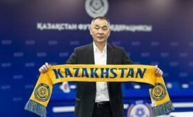 У руля национальной сборной Казахстана по футболу утвержден главный тренер