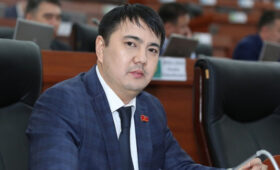 Марлен Маматалиев раскрыл, как новые полисы ОМС ударят по врачебным поборам