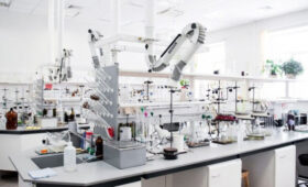 В государственных лабораториях нет необходимых реактивов, — депутат 