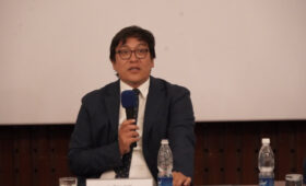 Зампред кабмина КР Эдиль Байсалов отреагировал на ужесточение визовых прави