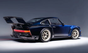 Крутой инжиниринг и немного магии: первый Singer DLS Turbo получил имя «Колдун»