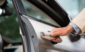 Визит министра просвещения в Узген спровоцировал бурное обсуждение в сети