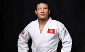 Тренер женской сборной Кыргызстана занял 2 место на чемпионате Кыргызстана