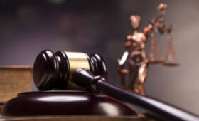 Почему экс-глава Налоговой Абдувапов отделался штрафом? Ответ ГКНБ