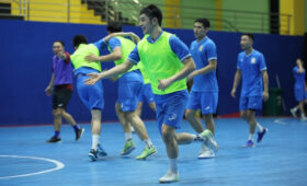 Официальная тренировка сборной Кыргызстана перед матчем с Индонезией. Фото