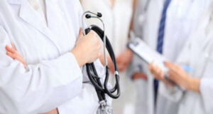 ФОМС в 2025 году возместил аптекам за льготные лекарства более 409 млн сомов