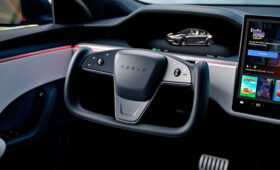 Китай вслед за скрытыми дверными ручками запрещает на автомобилях полурули