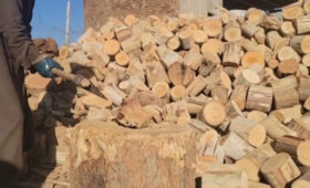 Жители Афганистана просят власти обуздать цены на уголь и дрова