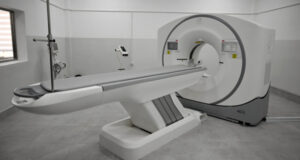 В городе Кызыл-Кия отсутствует аппарат МРТ, — депутат