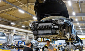 Стартовало производство новых седанов и универсалов Lada Vesta Sport