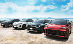 Toyota RAV4 нового поколения в Японии: теперь версии и с PHEV-установкой, включая GR Sport