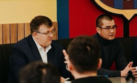 КФС посетил академию «Барселона» в Манасе