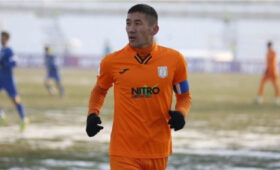 Мирбеку Ахматалиеву разрешили вернуться в большой футбол