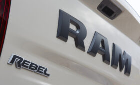 Новый среднеразмерный пикап Ram для США не получит мотор V8