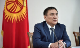 Место Жанарбека  Акаева в Жогорку Кенеше занял Таалайбек Сарыбашов