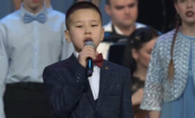 Юный кыргызстанец вошел в историю легендарного конкурса «Романсиада»