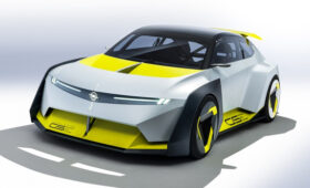 Opel не торопится отказываться от «электричек»: к дебюту готовится хот-хэтч Corsa GSE