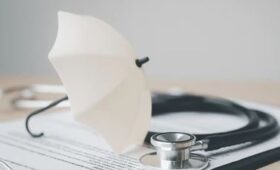 ФОМС рассказал, как действует полис обязательного страхования