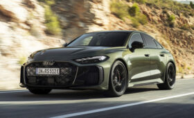 Audi полностью рассекретила новые «заряженные» лифтбек и универсал RS 5