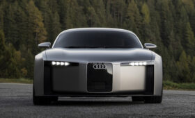 Audi опровергла слухи об отказе от электрических спорткаров