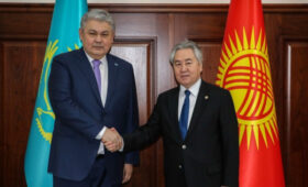 Кыргызстан и Казахстан наметили график визитов и новые проекты