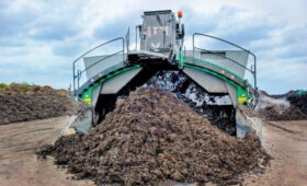 Предпринимательница создает для фермеров ценный ресурс из шерсти