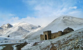 Участники тура «Нарын – Зимняя сказка» получили страховку на 3,8 млн сомов