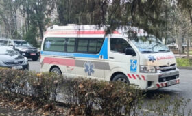 В скорой помощи Бишкека объяснили причины задержек прибытия и проблем с дозвоном