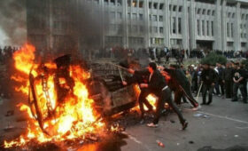 Жапаров напомнил судьбу беглых президентов тем, кто мечтает о перевороте